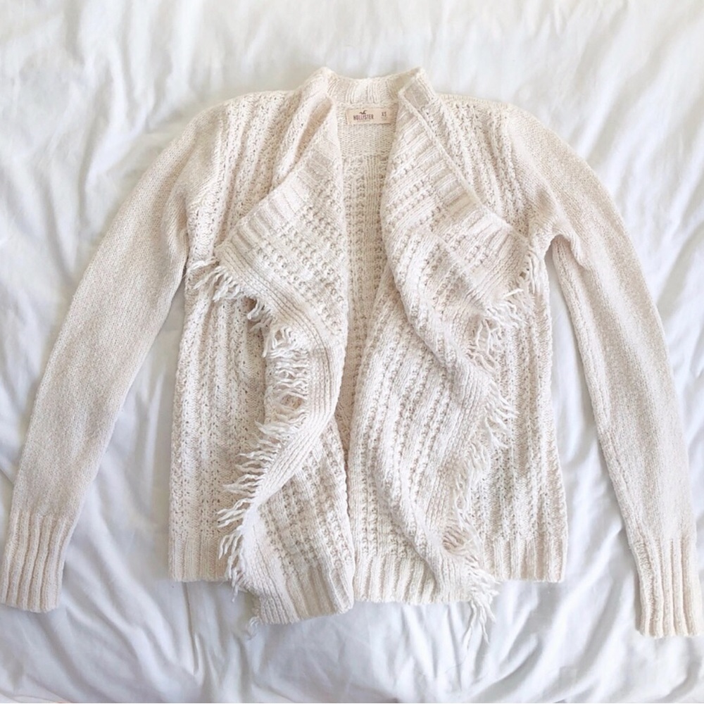 Hollister Cream Beige Knit Cardigan